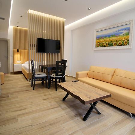 Alis Apartments Sarande Luaran gambar