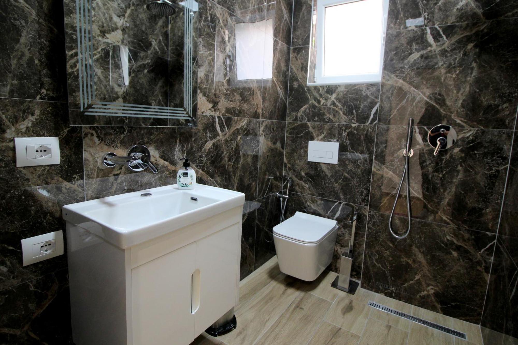 Alis Apartments Sarande Luaran gambar